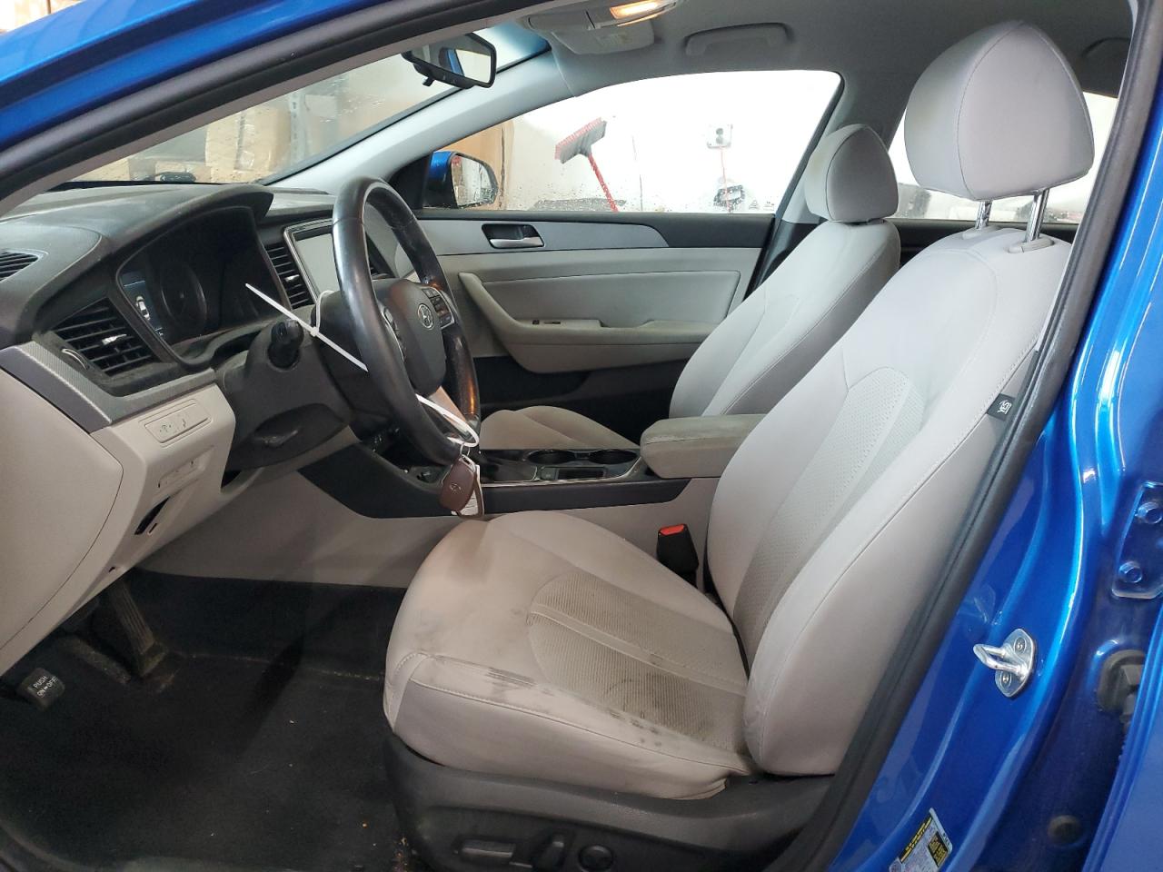 2018 Hyundai Sonata - Image 7