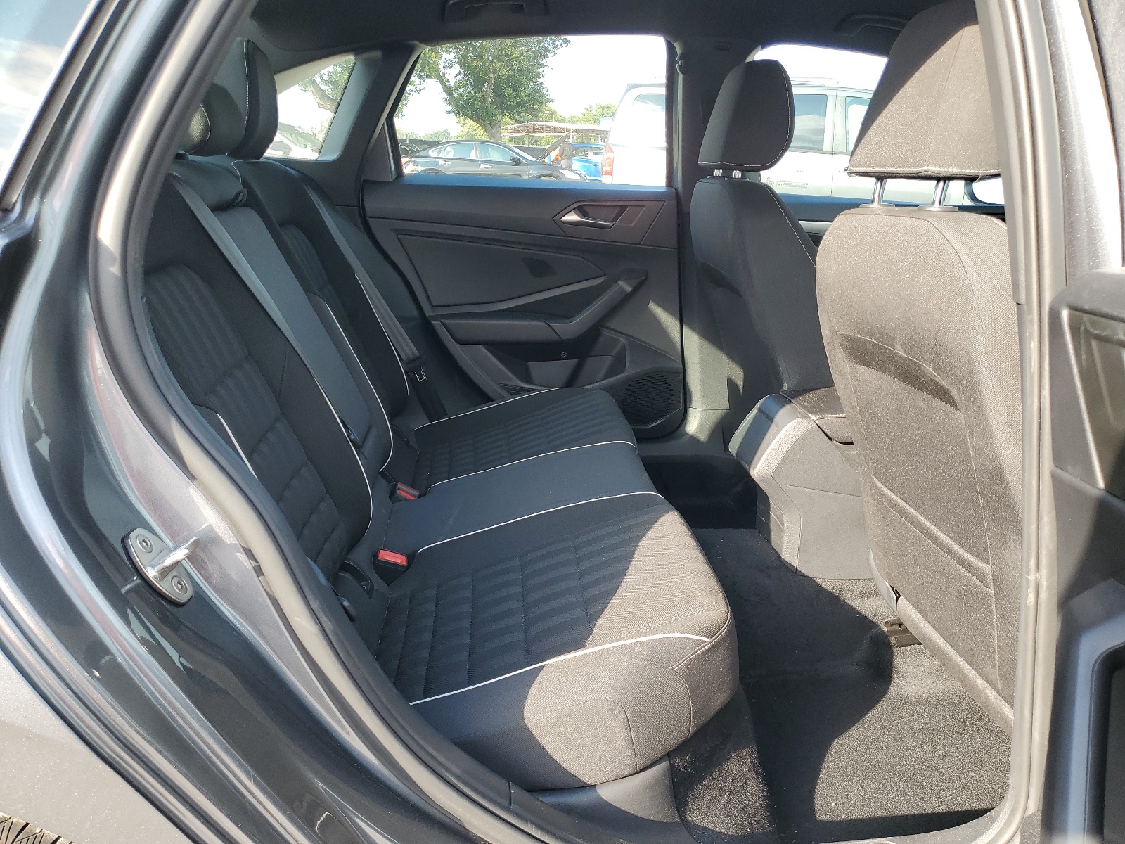 3VWBM7BU5NM011910 2022 Volkswagen Jetta Sport