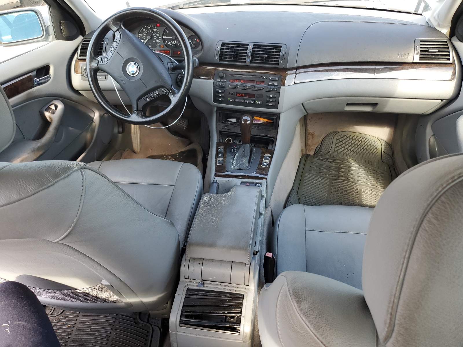 WBAET37473NJ28795 2003 BMW 325 I