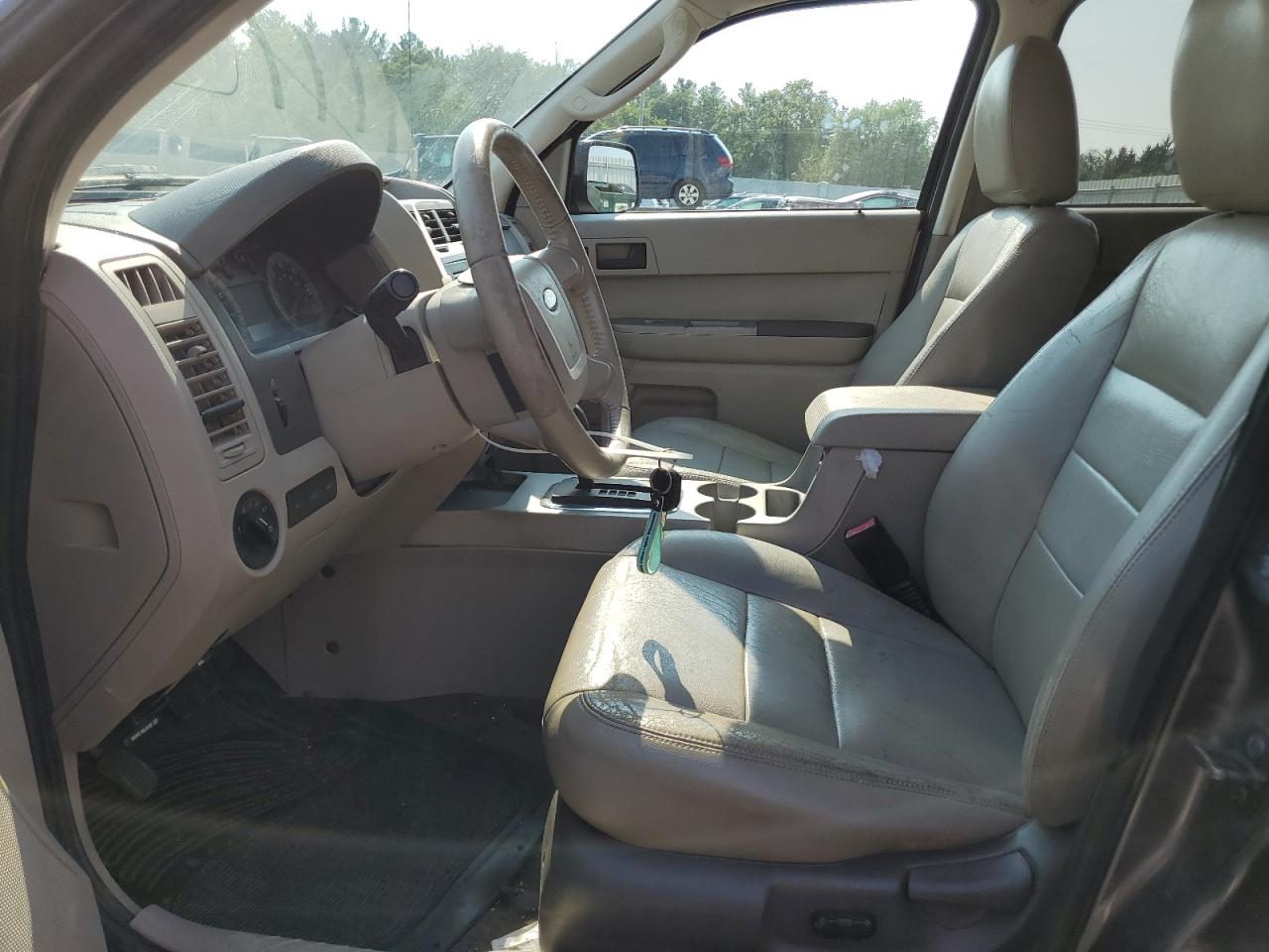 2009 Ford Escape Xlt VIN: 1FMCU03GX9KA18304 Lot: 65808564