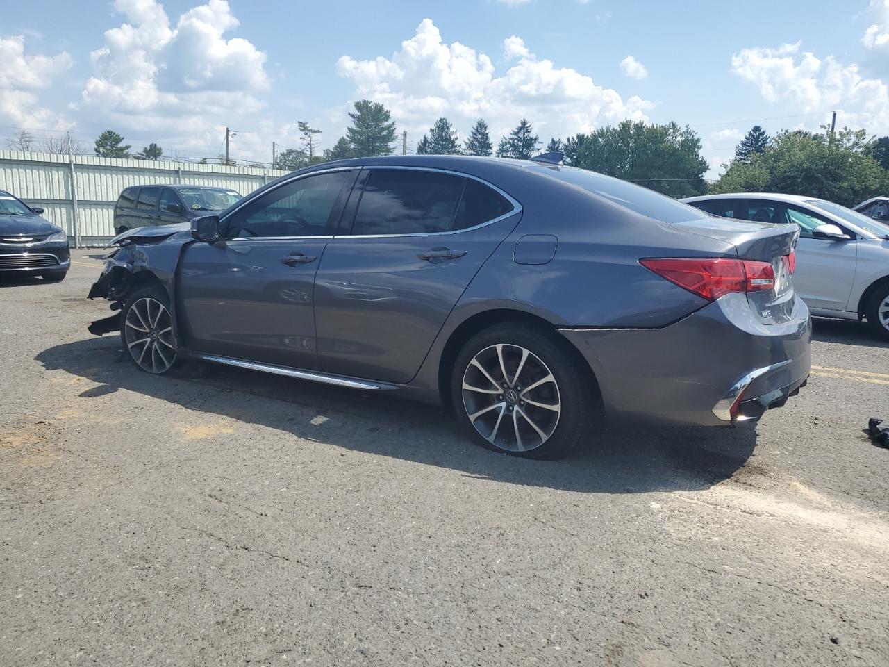 2018 Acura TLX - Image 2