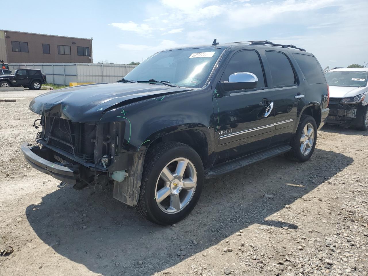 VIN 1GNSKCE07DR280635 2013 CHEVROLET TAHOE no.1