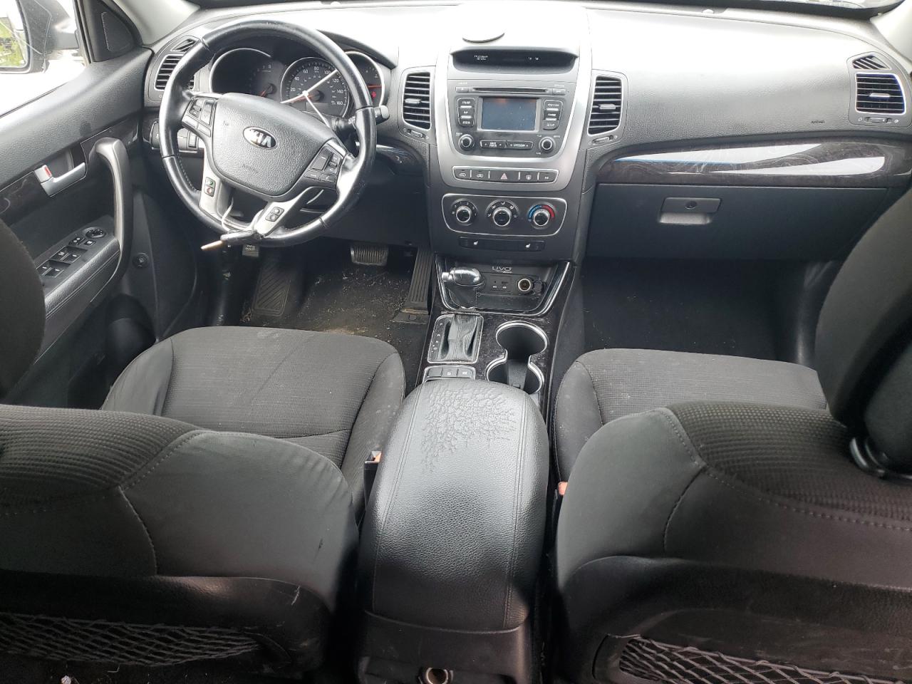 5XYKT4A64FG635591 2015 Kia Sorento Lx