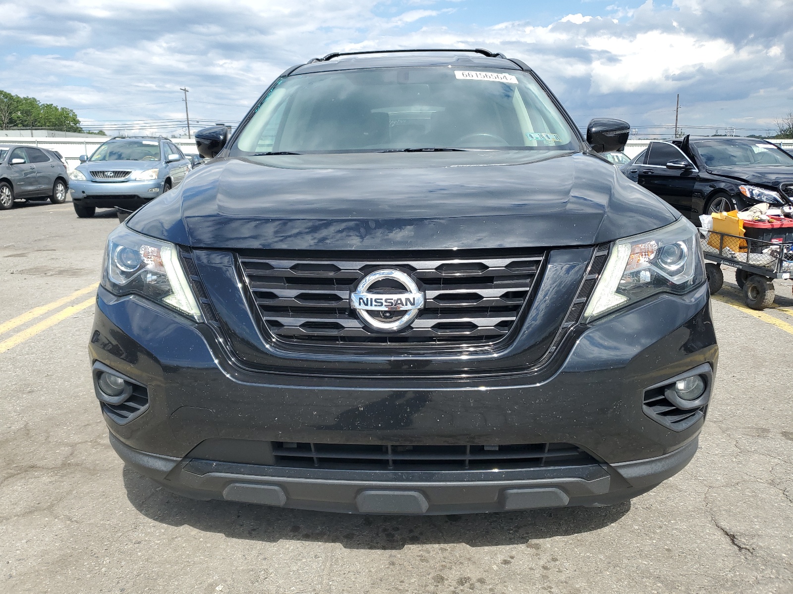 5N1DR2MM7JC649094 2018 Nissan Pathfinder S