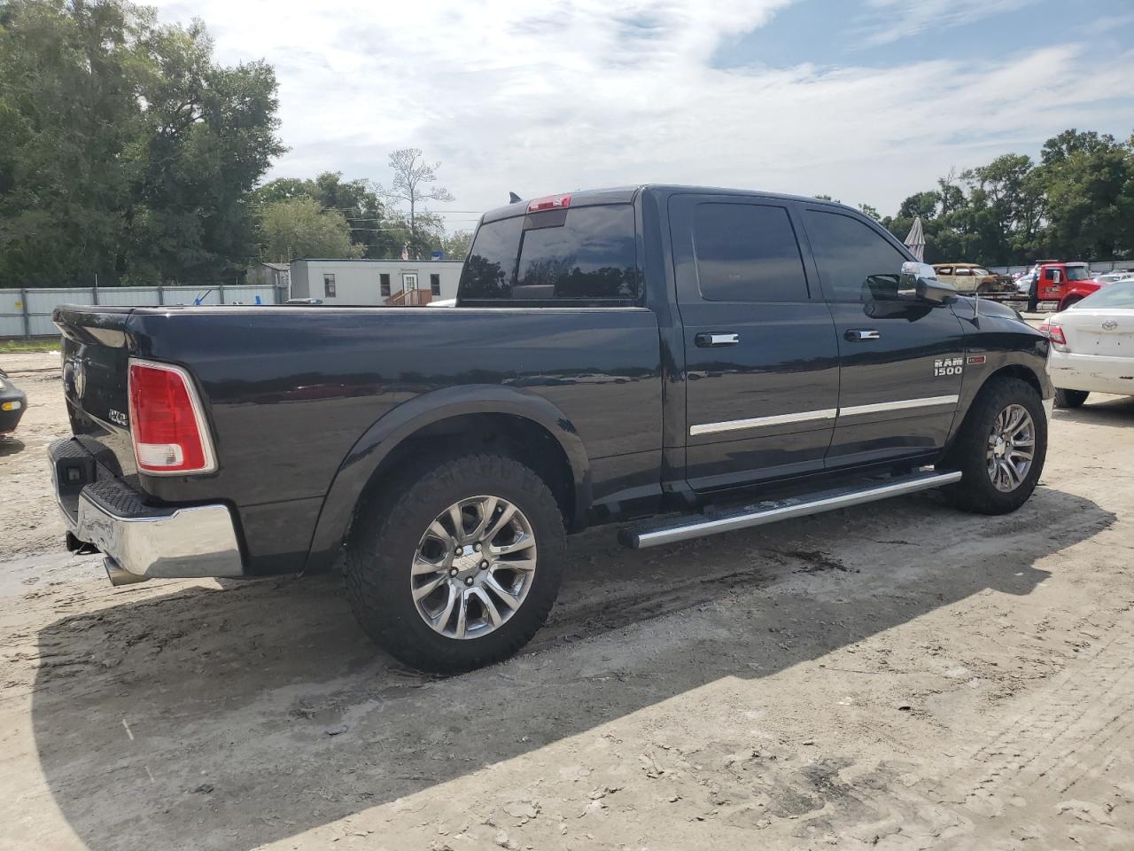 2015 Ram 1500 Longhorn VIN: 1C6RR7WM1FS724705 Lot: 66681544