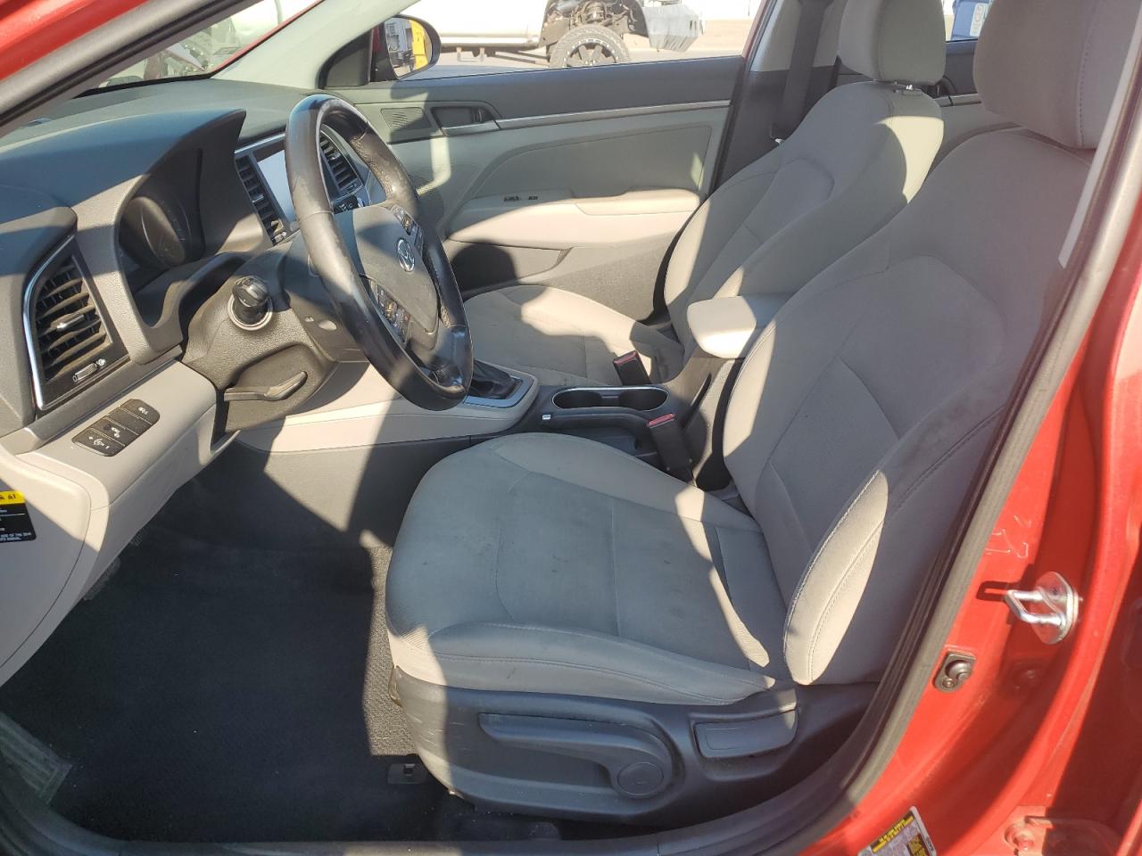 2018 Hyundai Elantra Sel VIN: 5NPD84LF3JH218052 Lot: 65240764