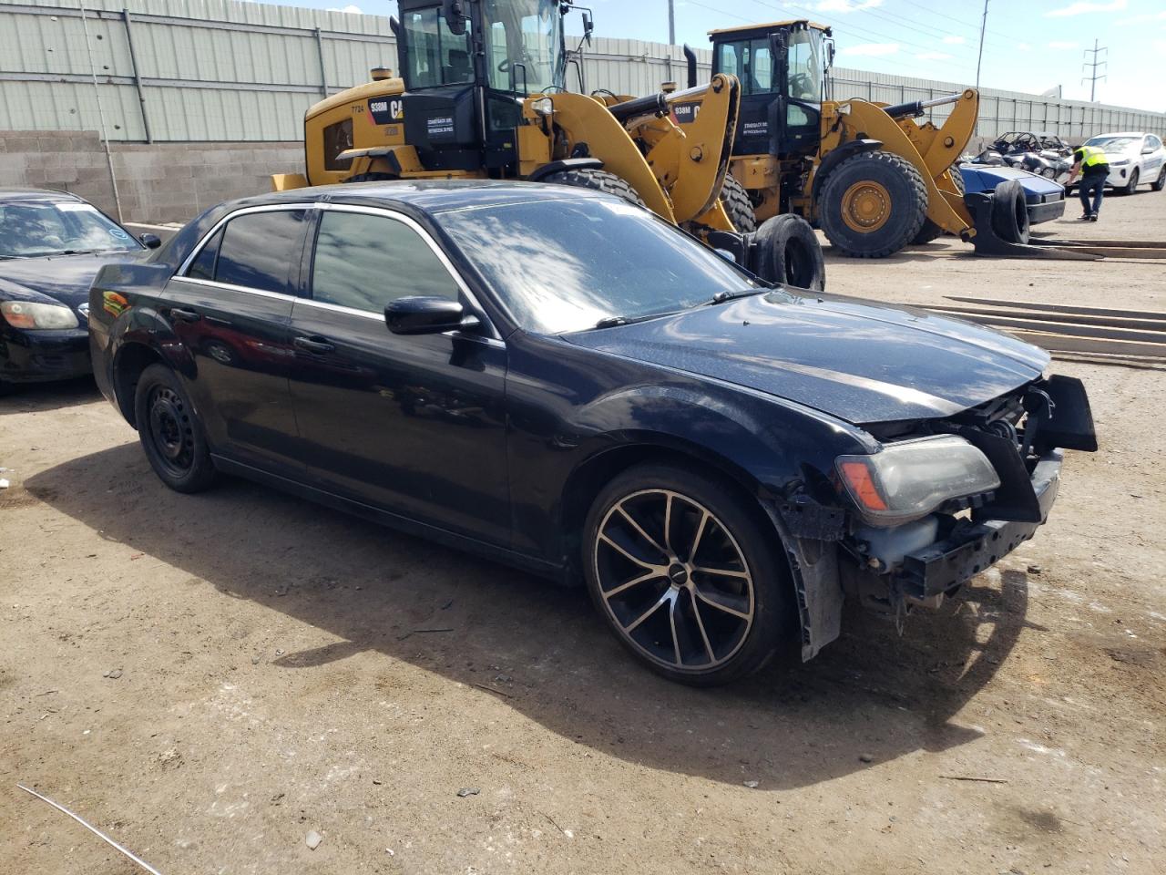 2014 Chrysler 300 - Image 4