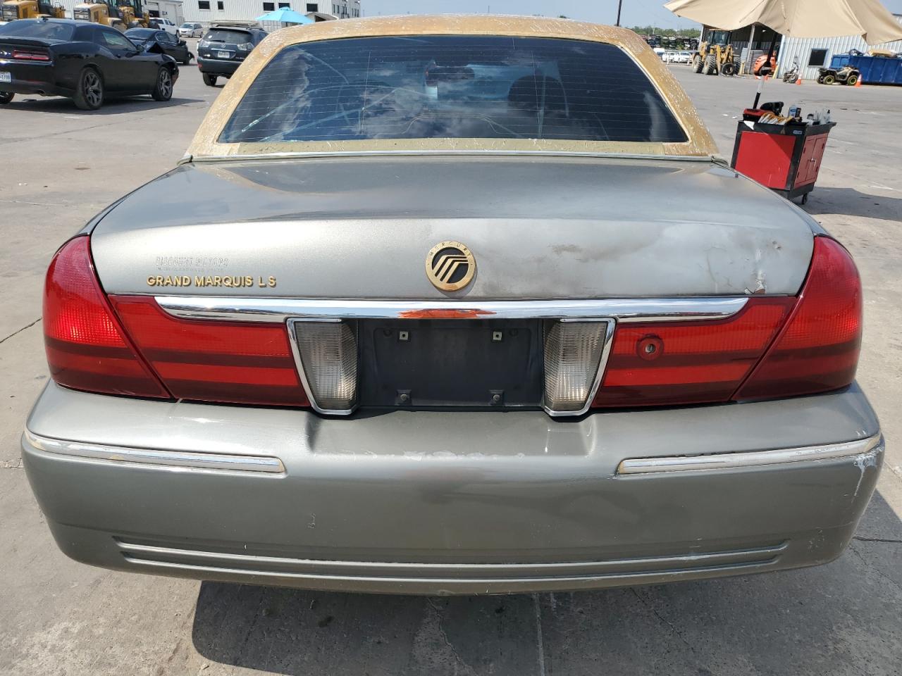 2004 Mercury Grand Marquis Ls VIN: 2MEFM75W24X624084 Lot: 66368904