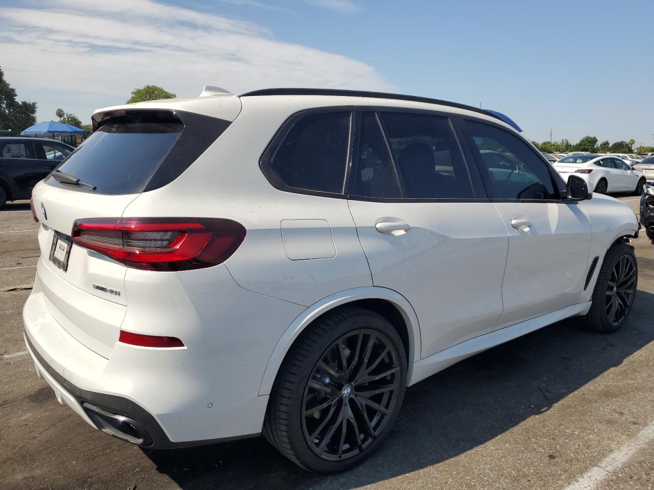 5UXCR4C09N9K56662 BMW X5 SDRIVE 3