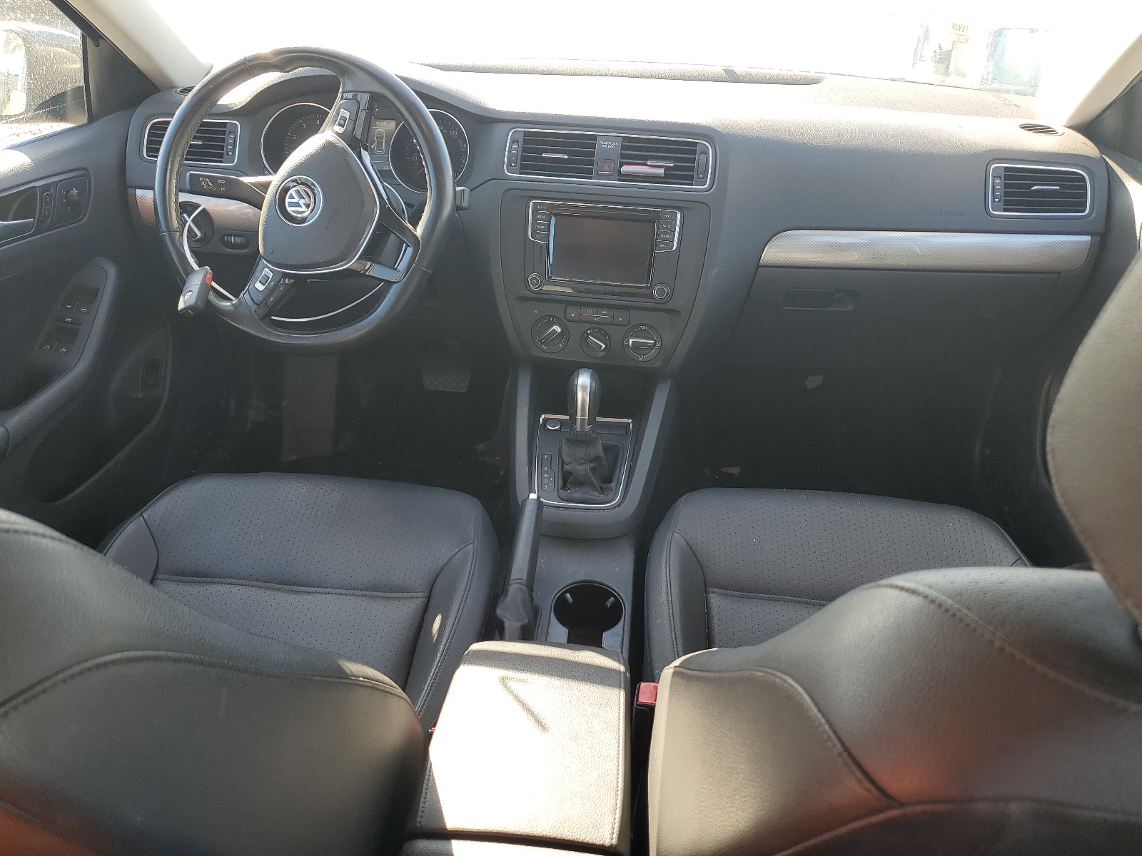 3VWDB7AJ2HM304318 2017 Volkswagen Jetta Se