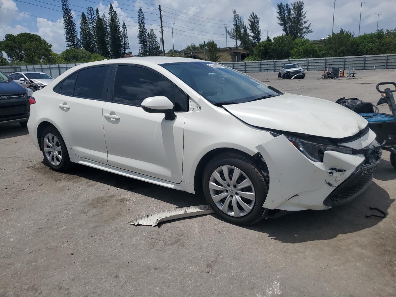 VIN 5YFEPMAEXMP218512 2021 TOYOTA COROLLA no.4