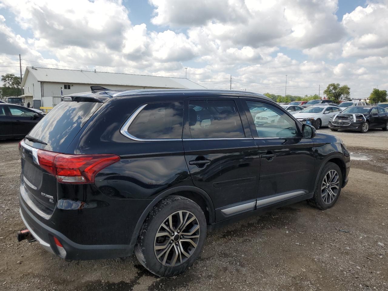 VIN JA4AZ3A36HZ040959 2017 MITSUBISHI OUTLANDER no.3