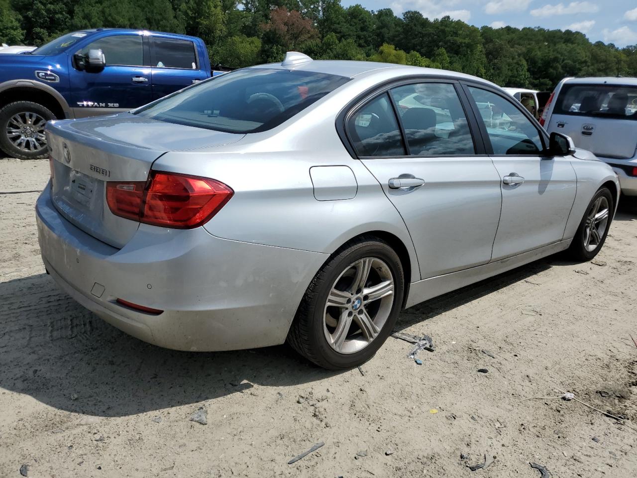 WBA3B5G54ENS10517 2014 BMW 328 Xi Sulev