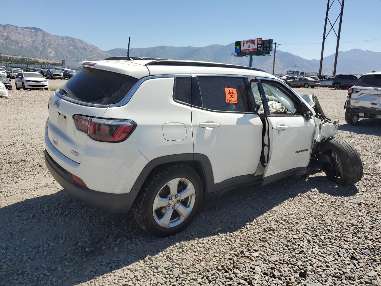 2017 Jeep Compass - Image 3