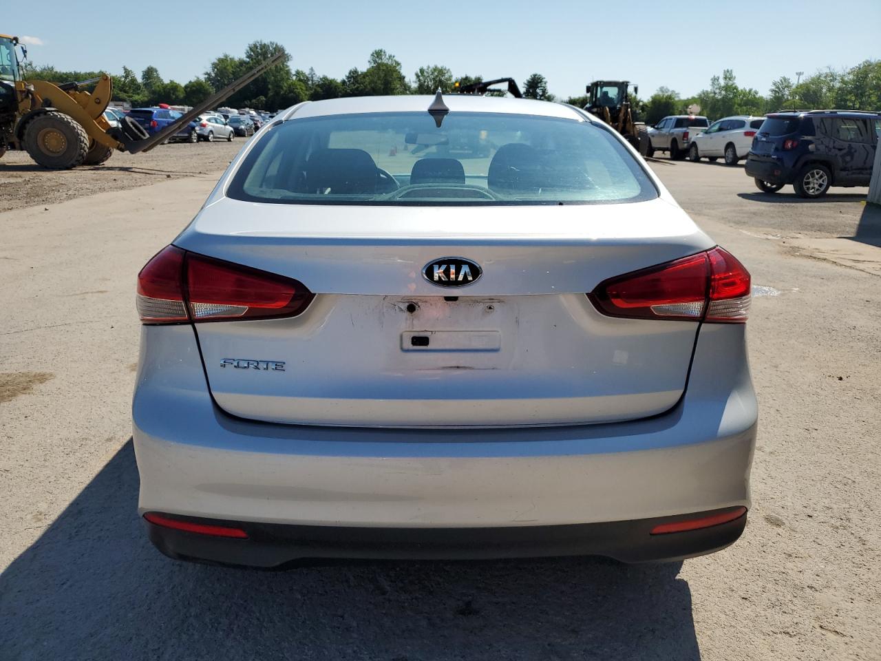 2018 Kia Forte Lx VIN: 3KPFK4A78JE280511 Lot: 66193184