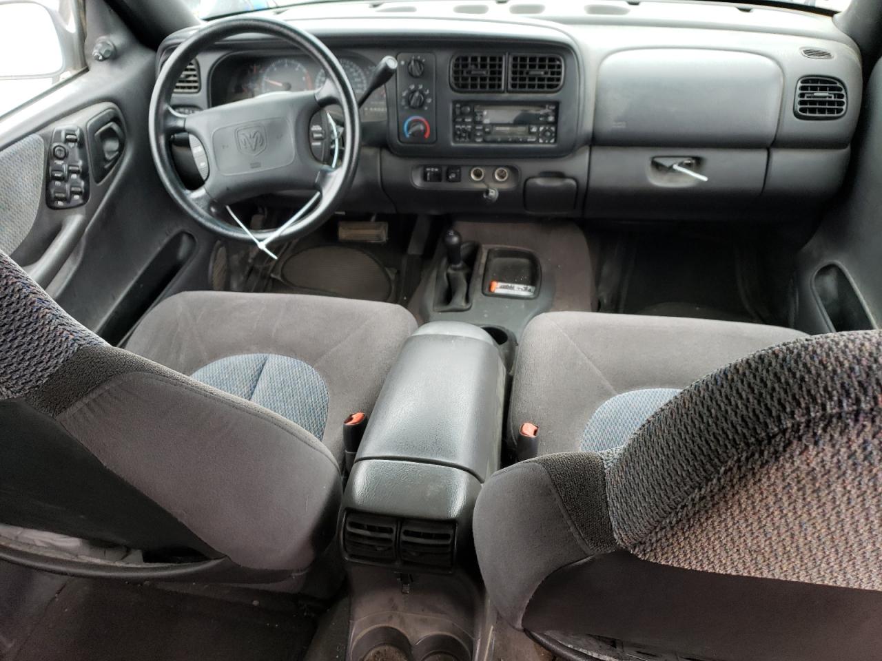 1999 Dodge Durango VIN: 1B4HS28Z0XF649586 Lot: 65786344