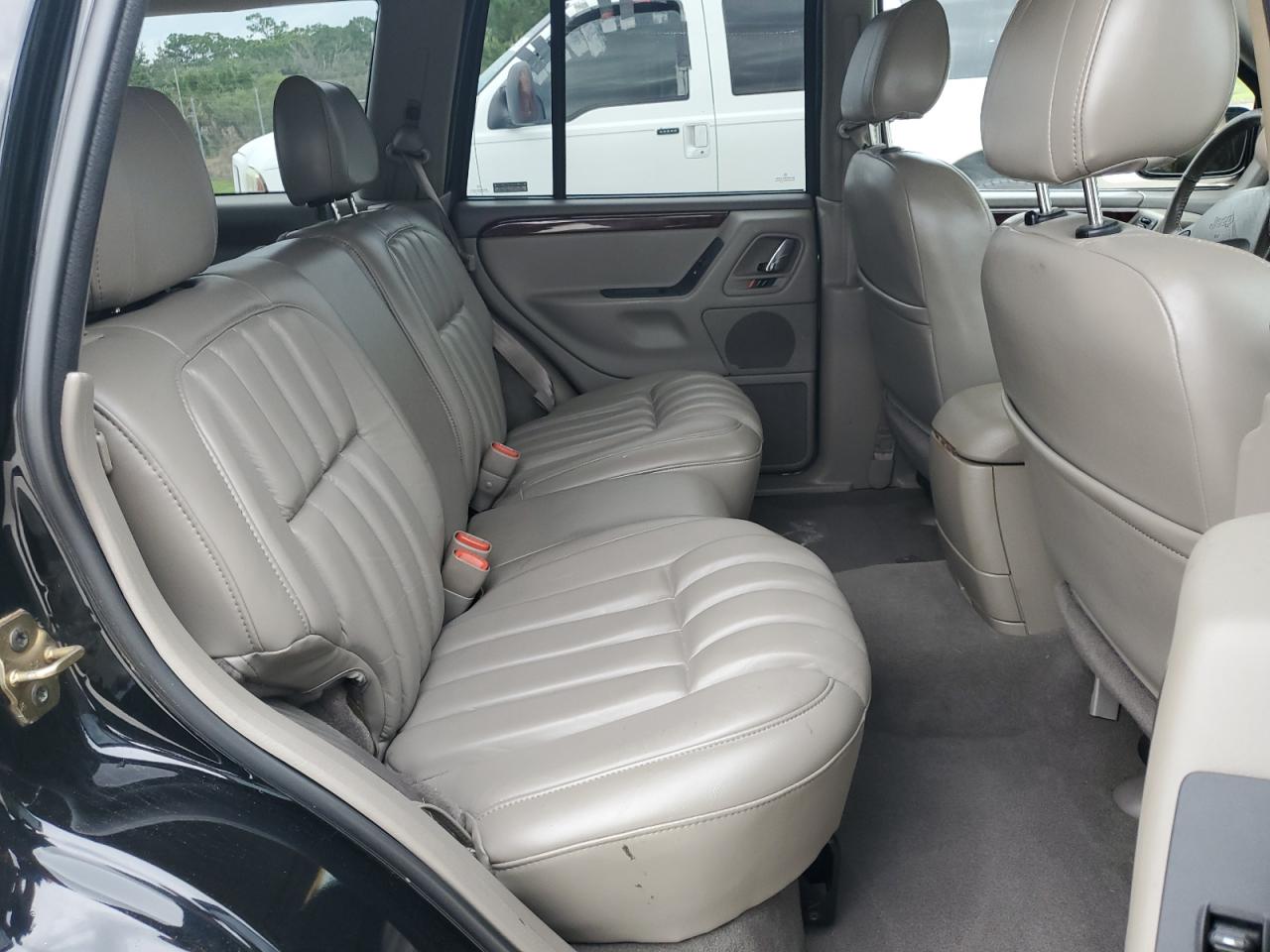 2000 Jeep Grand Cherokee Limited VIN: 1J4G258N2YC134227 Lot: 58160154