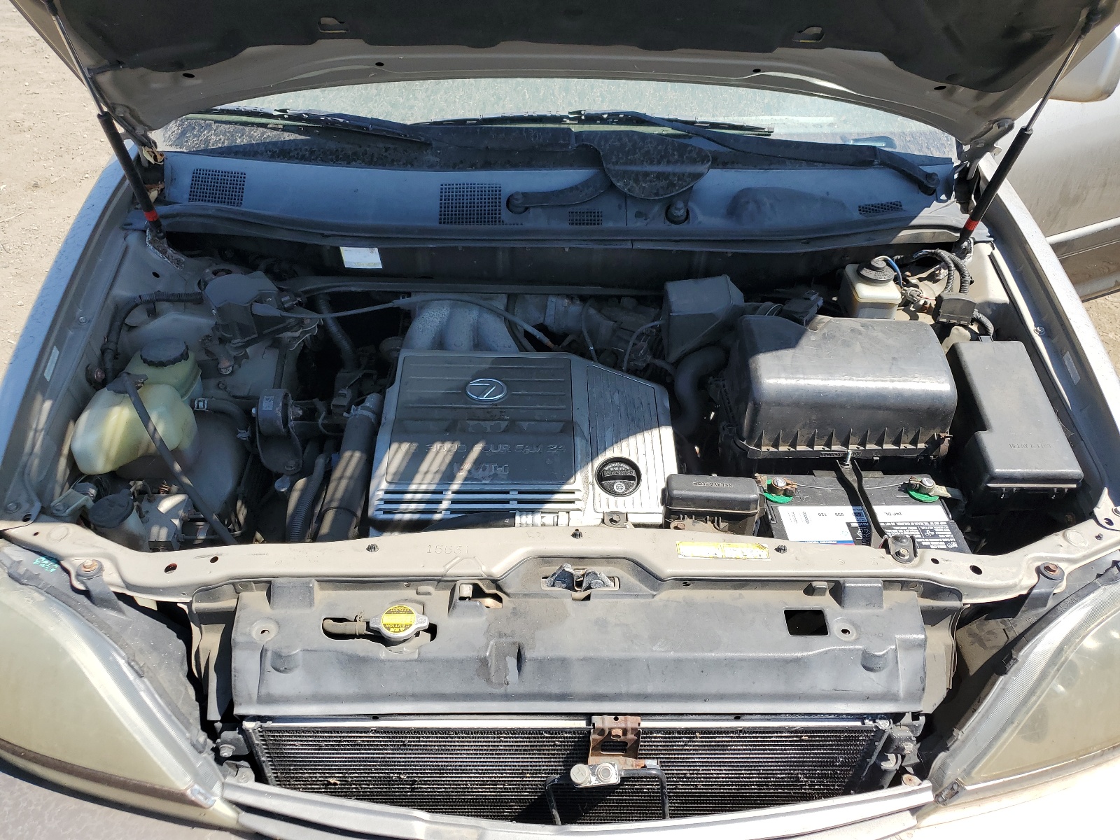 JT6HF10U1Y0156156 2000 Lexus Rx 300