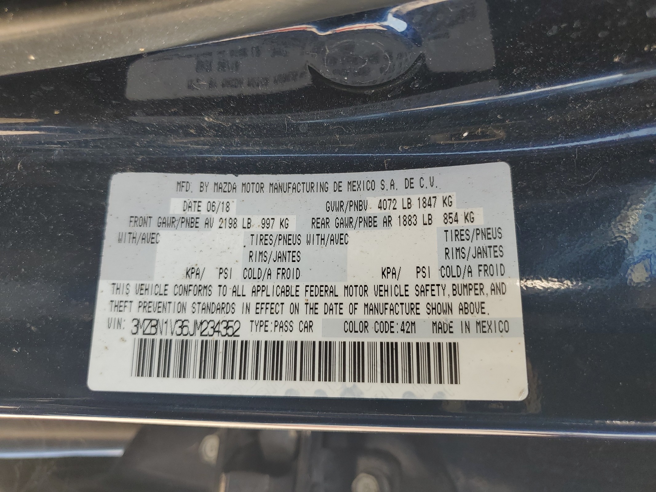 3MZBN1V36JM234352 2018 Mazda 3 Touring