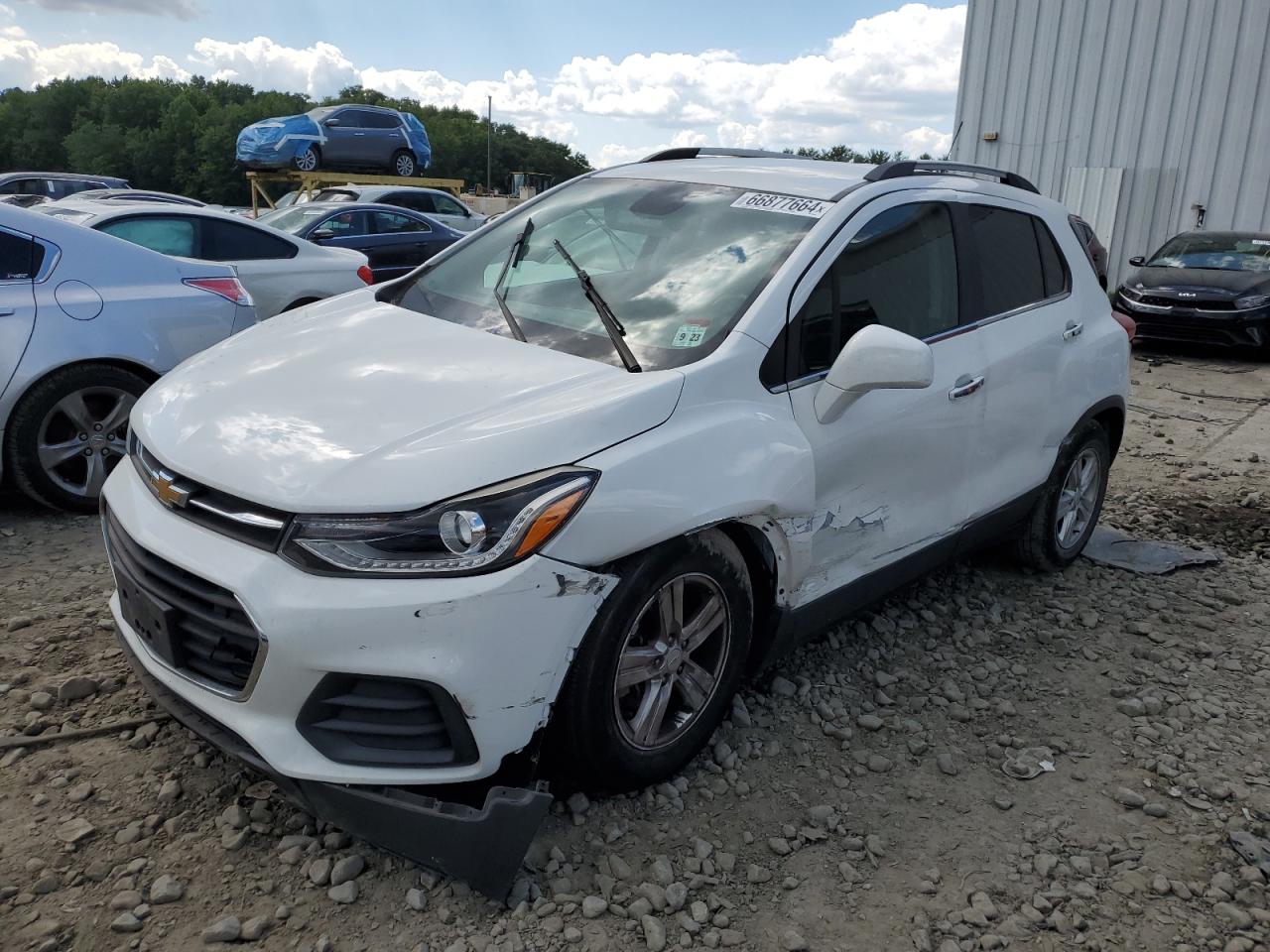 KL7CJLSB9JB581446 2018 CHEVROLET TRAX - Image 1