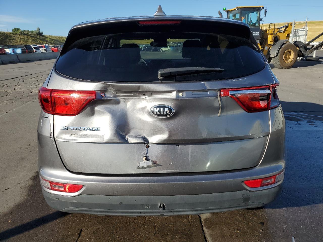 KNDPMCAC0J7427216 2018 Kia Sportage Lx