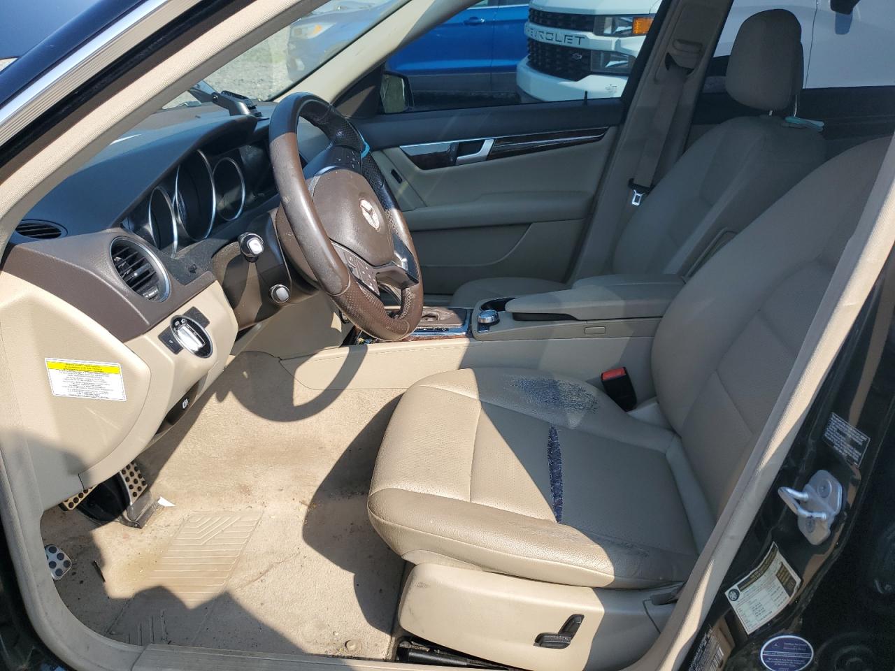 2013 Mercedes-Benz C 300 4Matic VIN: WDDGF8AB6DR283703 Lot: 66024564