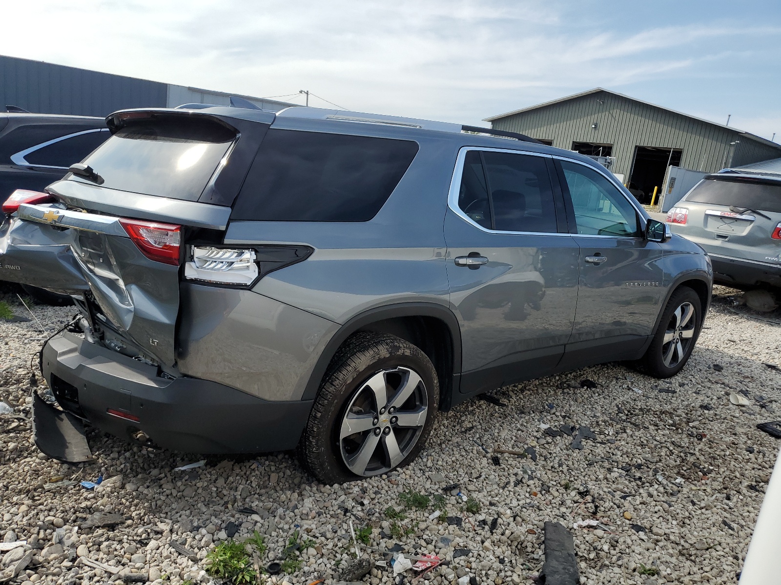 1GNEVHKW1JJ121436 2018 Chevrolet Traverse Lt