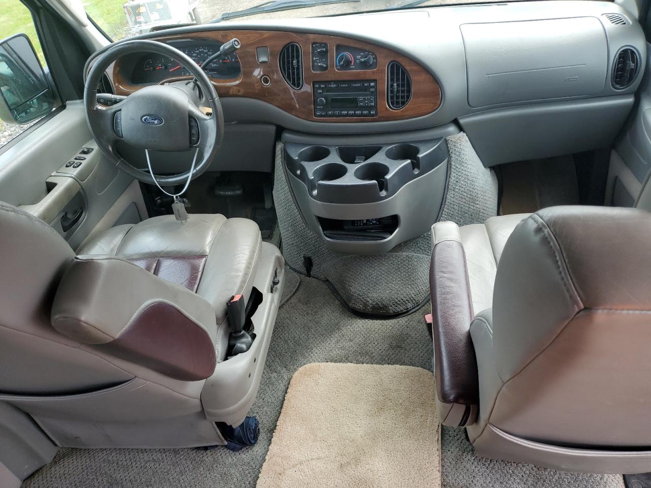 2006 Ford Econoline E150 Van VIN: 1FDRE14L86HA37564 Lot: 66546744