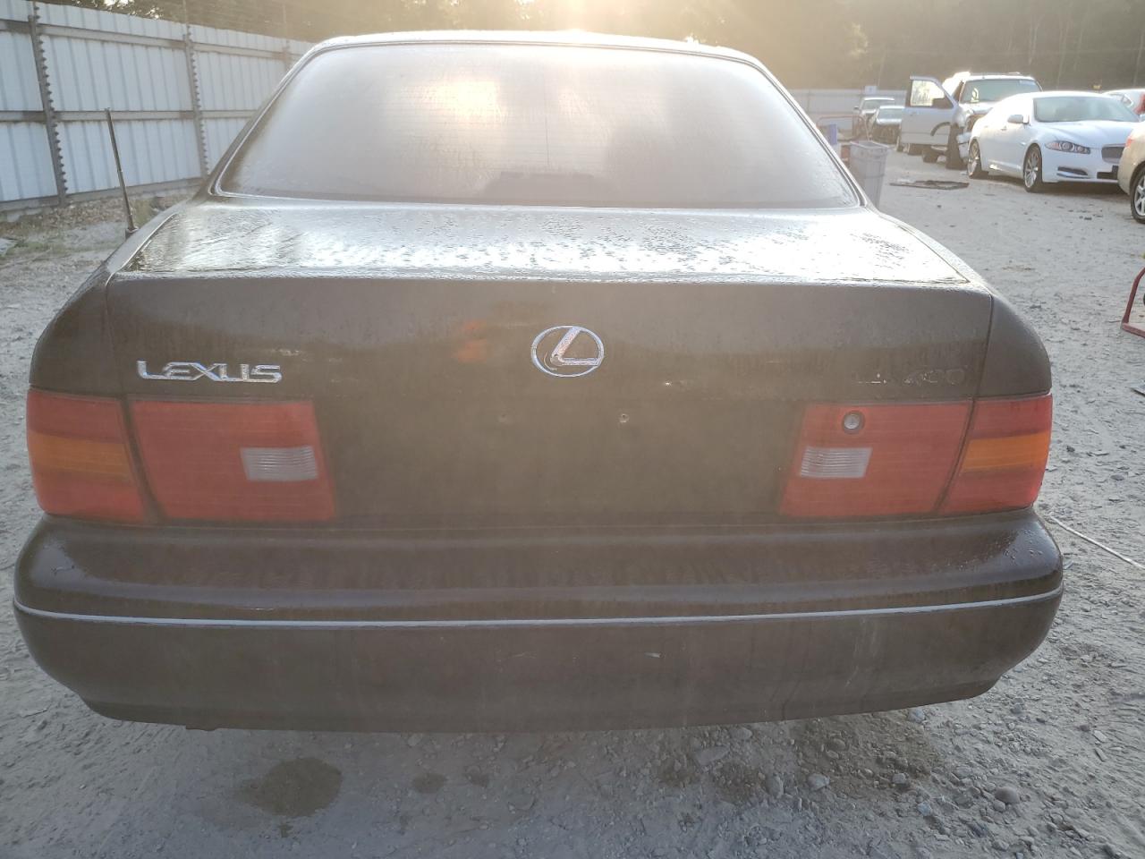 1997 Lexus Ls 400 VIN: JT8BH28F1V0096670 Lot: 67879104