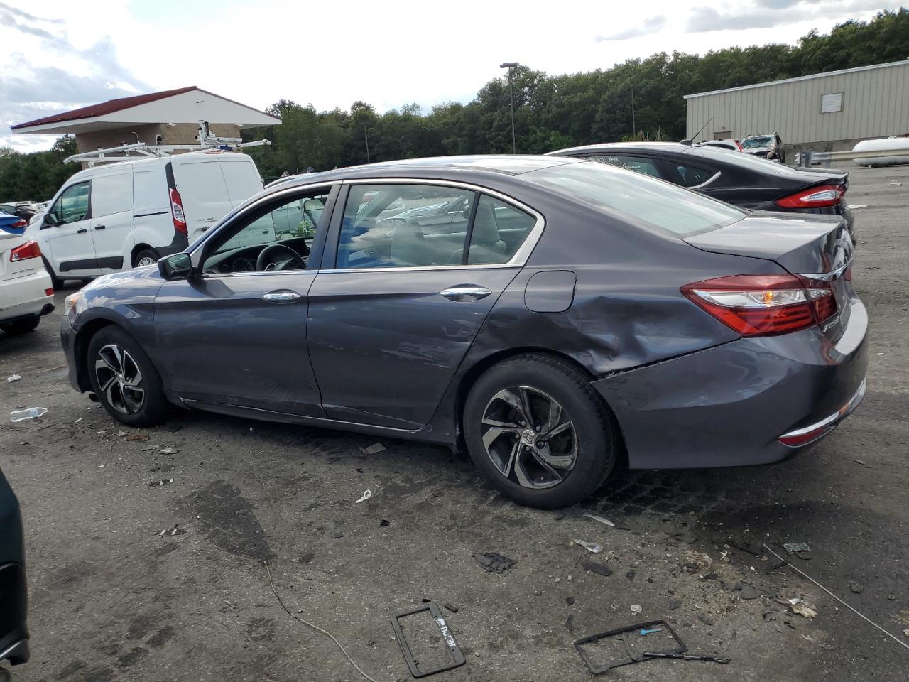 VIN 1HGCR2F32HA006020 2017 HONDA ACCORD no.2