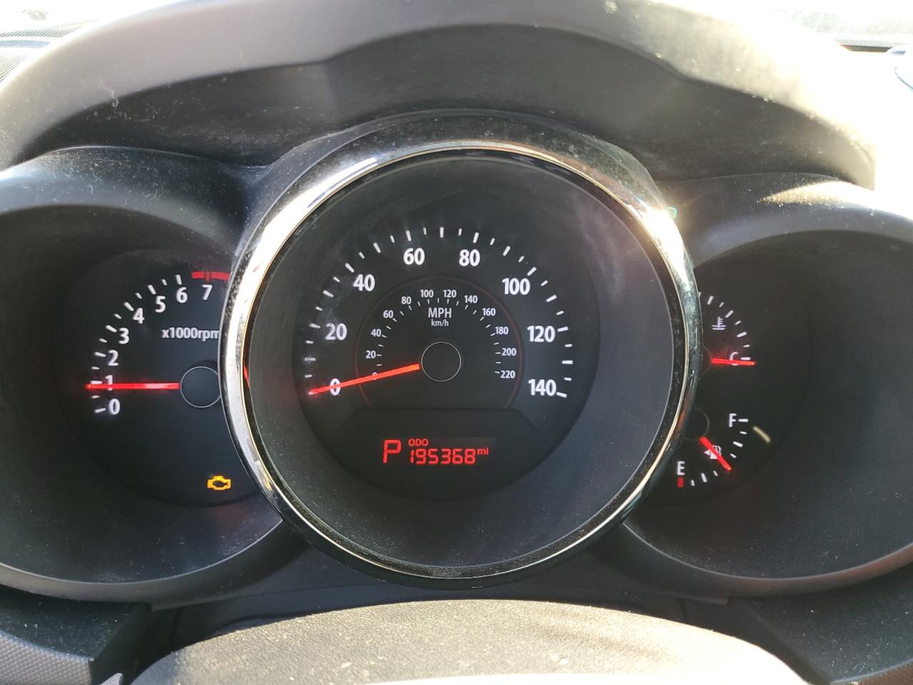 2010 Kia Soul + VIN: KNDJT2A25A7125169 Lot: 66443934