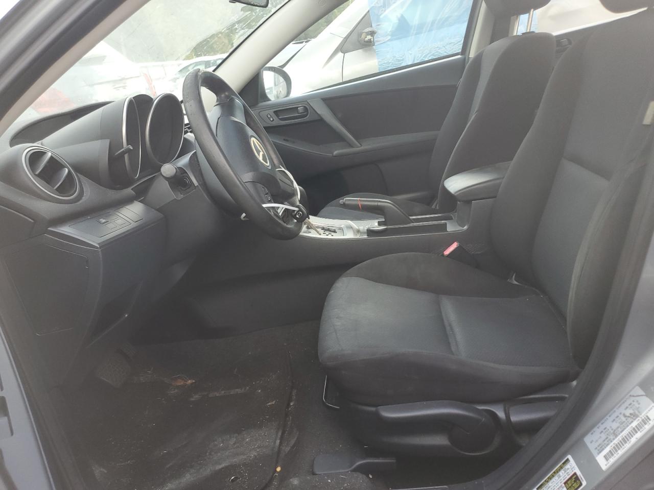 2011 Mazda 3 I VIN: JM1BL1UF3B1415508 Lot: 68934084