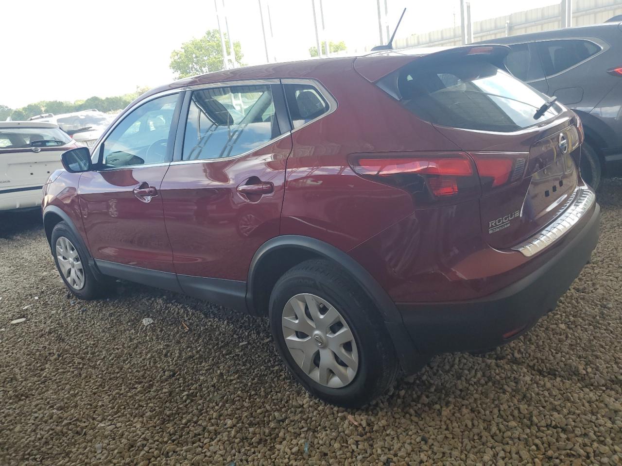 2019 Nissan Rogue - Image 2
