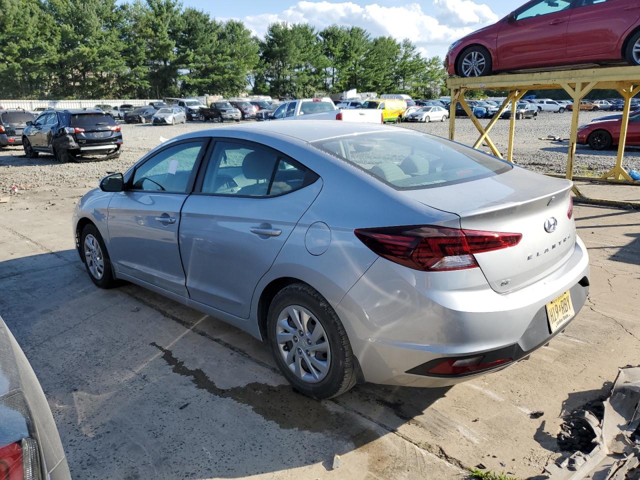 KMHD74LF9LU083828 2020 HYUNDAI ELANTRA - Image 2