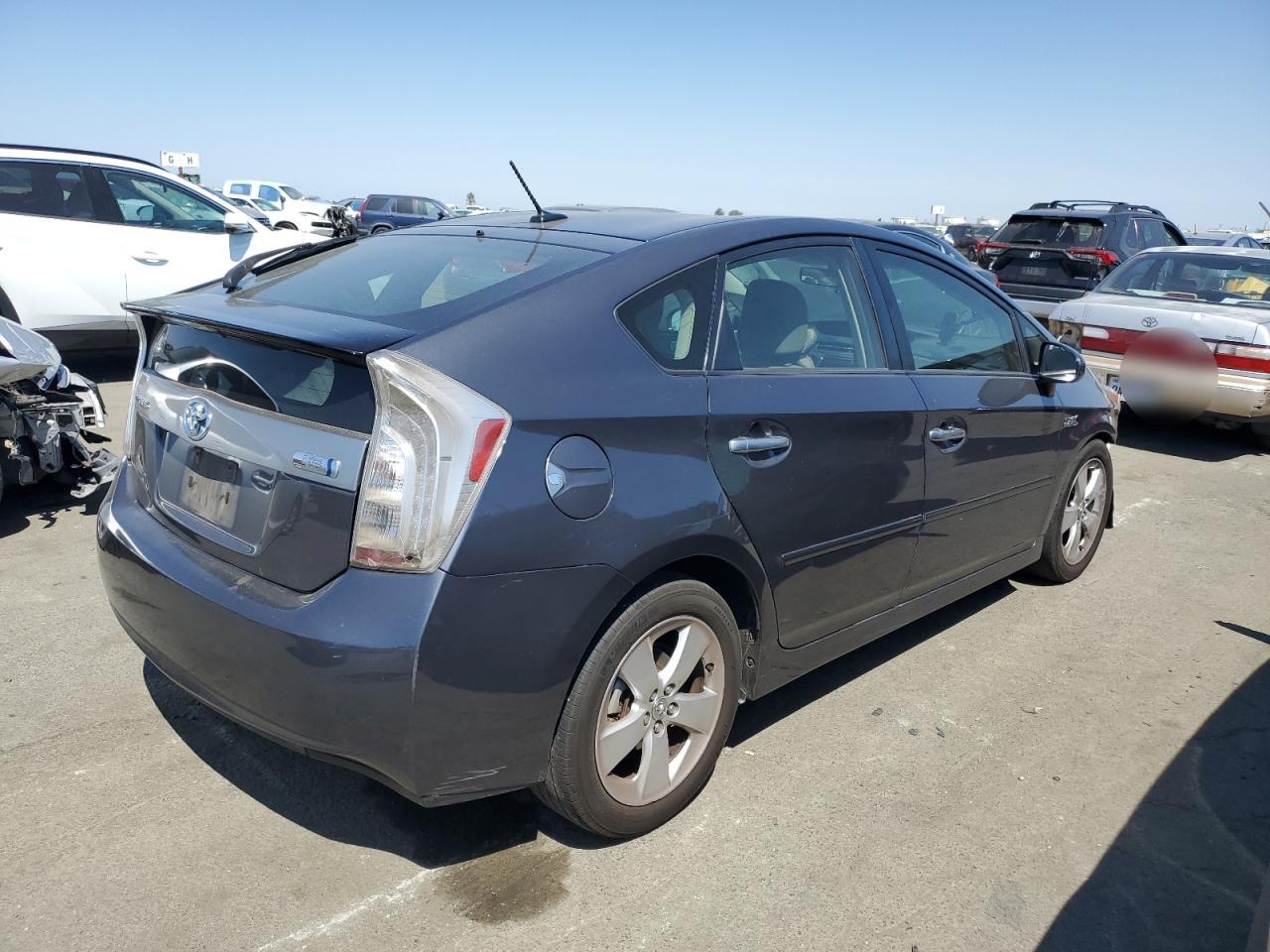 2014 Toyota Prius Plug-In VIN: JTDKN3DP2E3055008 Lot: 69643194