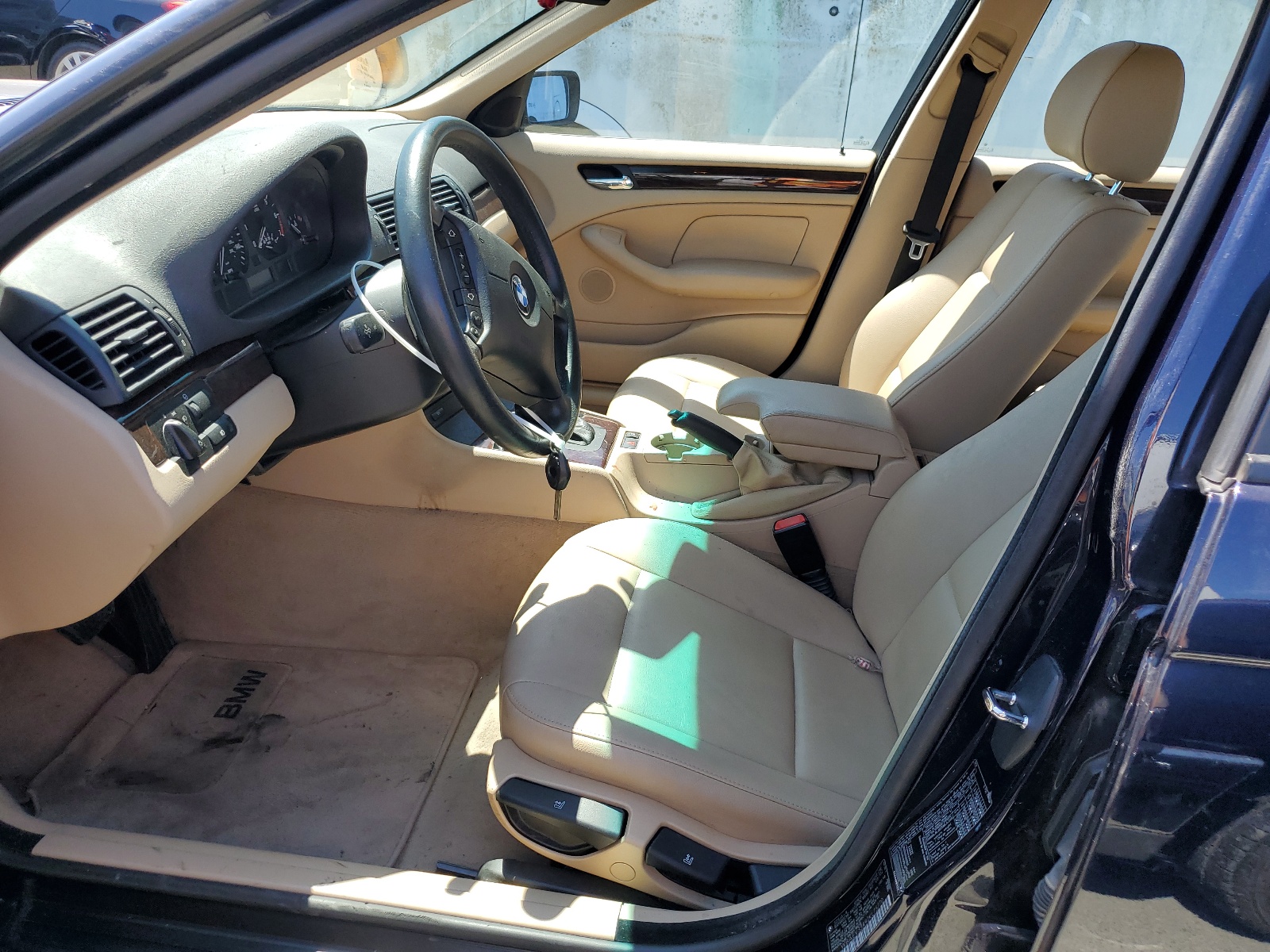 WBAEV33492KL75770 2002 BMW 325 I