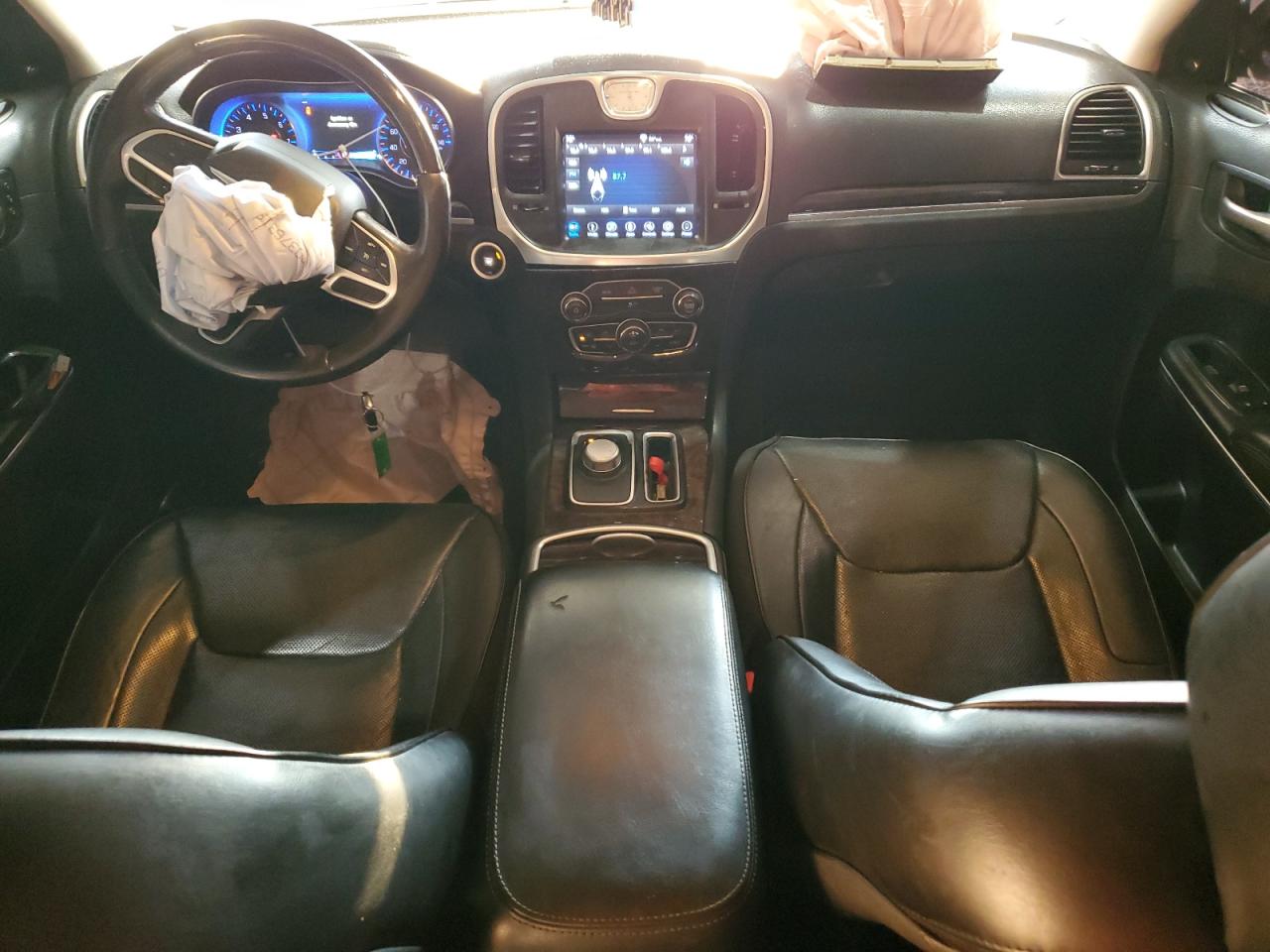 2018 Chrysler 300 Limited VIN: 2C3CCAEG9JH159424 Lot: 66197044