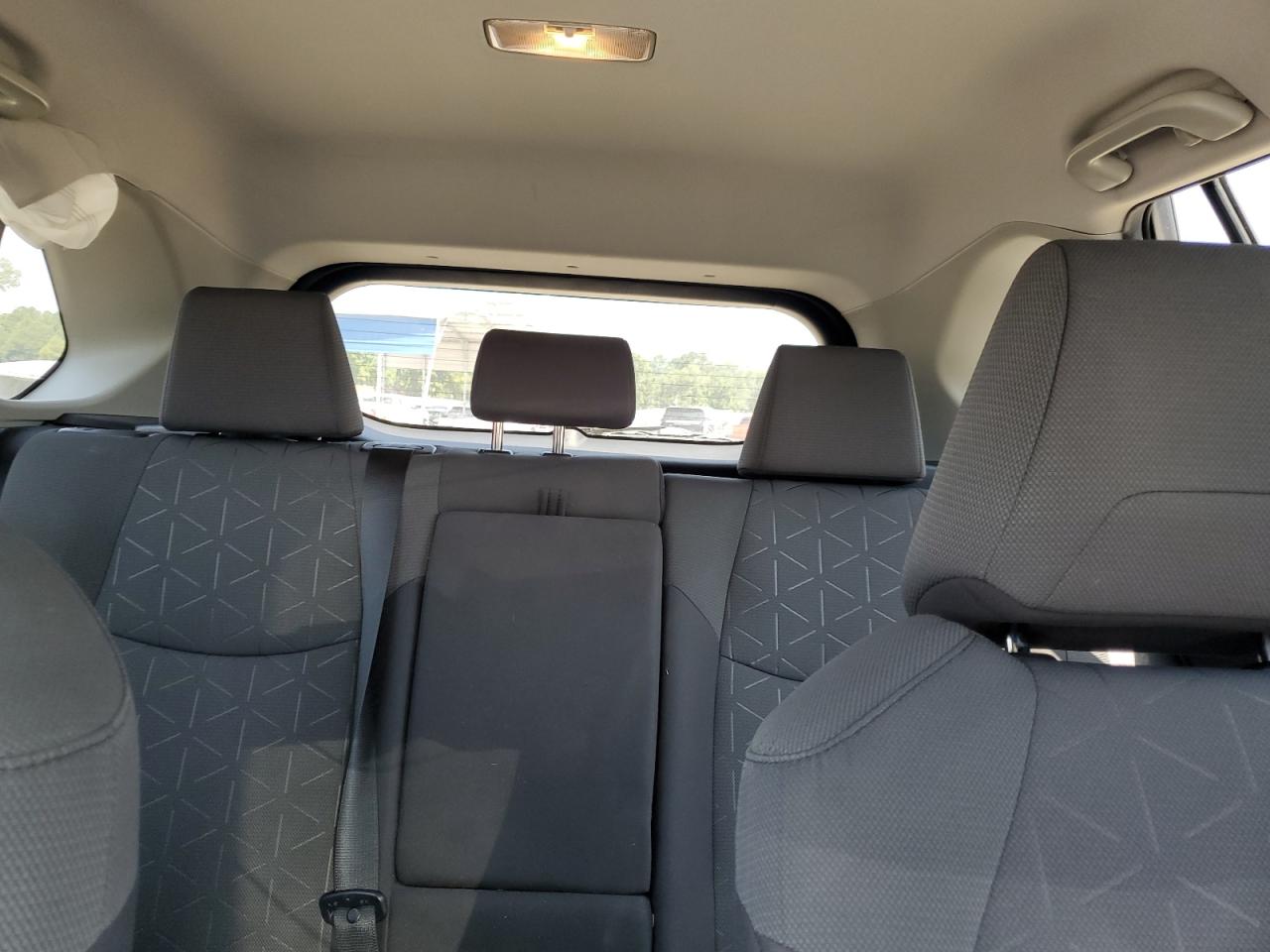 2020 Toyota Rav4 Xle VIN: 2T3W1RFVXLC061355 Lot: 66370434