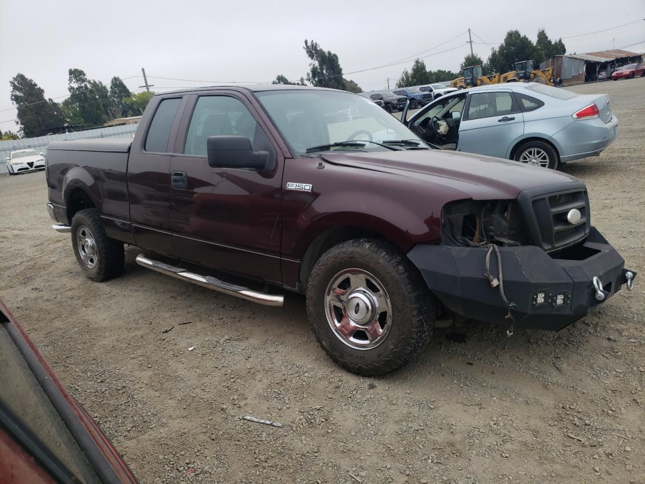 2005 Ford F-150 - Image 4