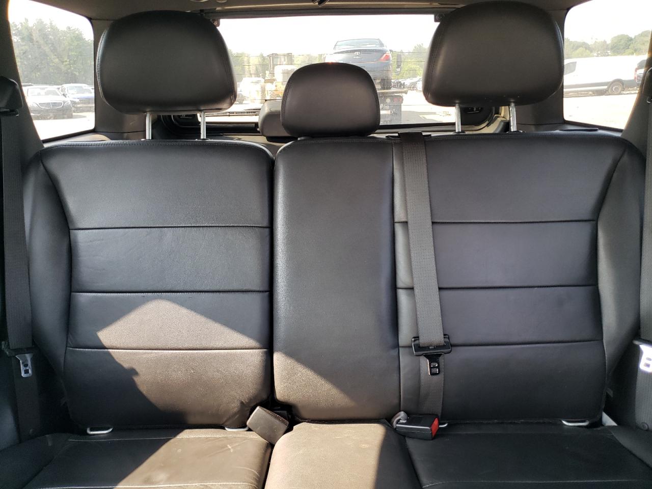 2010 Ford Escape Limited VIN: 1FMCU9EG3AKA31675 Lot: 66078944