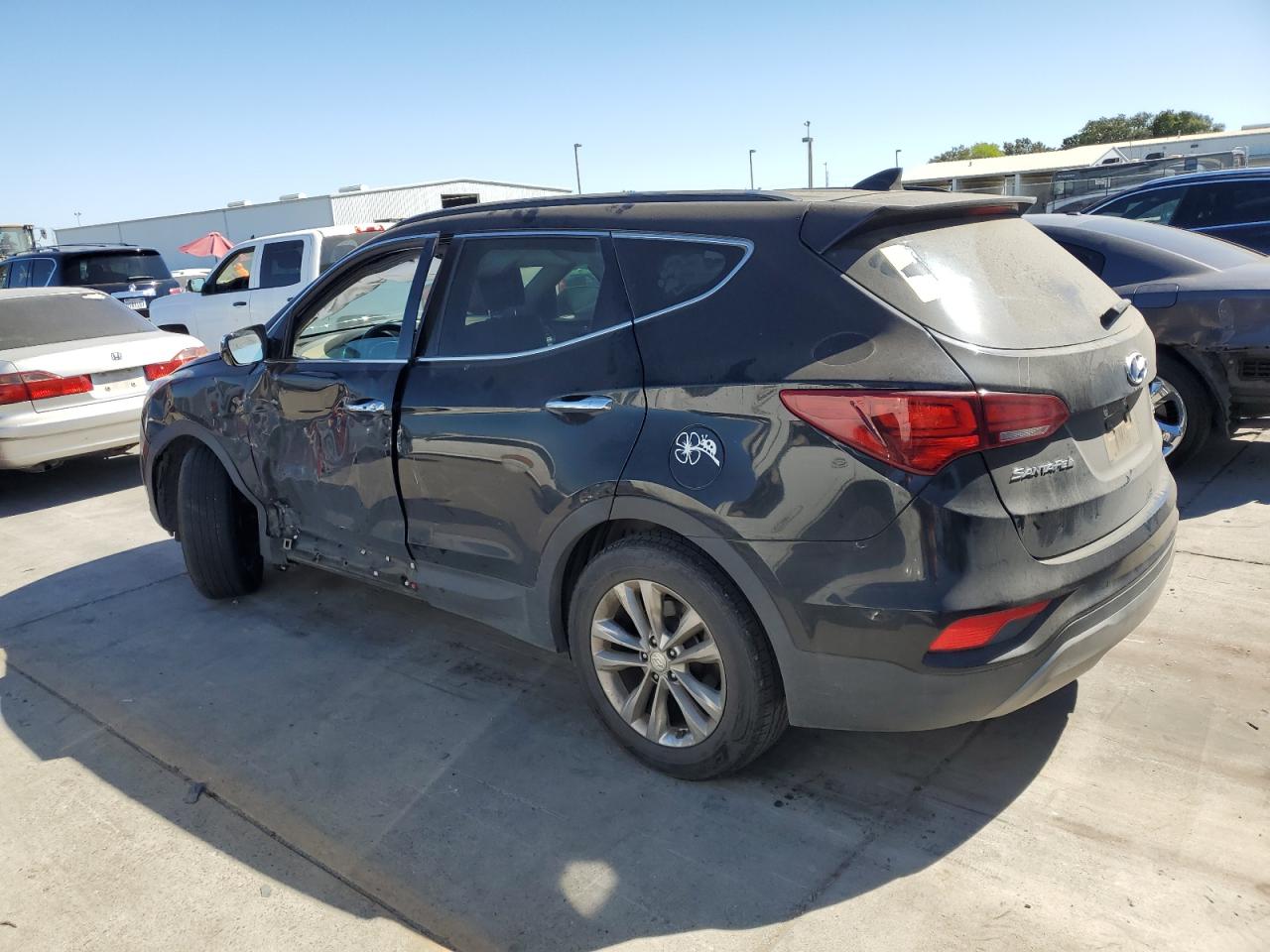 5NMZU4LA5HH040237 2017 HYUNDAI SANTA FE - Image 2