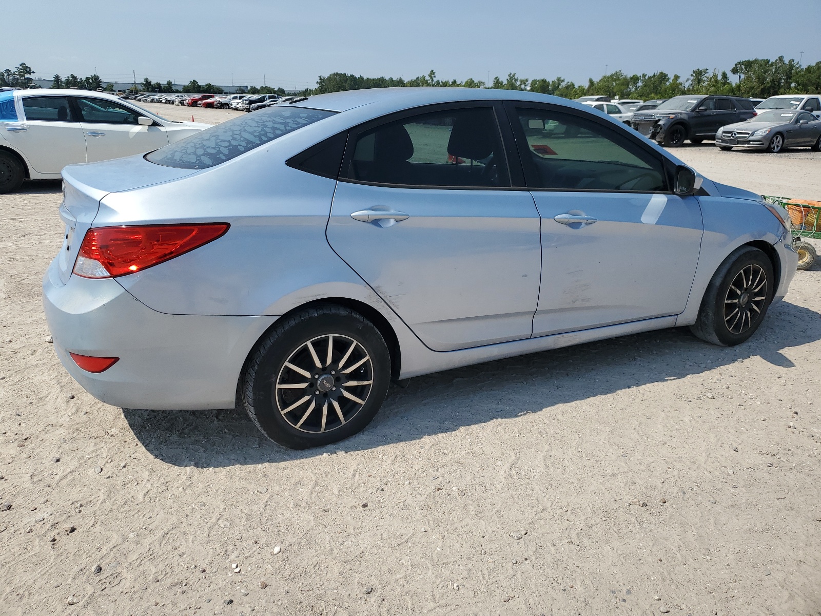 2014 Hyundai Accent Gls vin: KMHCT4AE4EU600473