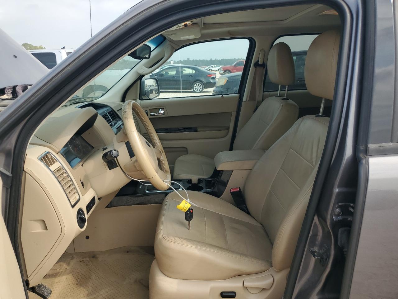 2011 Ford Escape Limited VIN: 1FMCU0E71BKB71625 Lot: 68695824