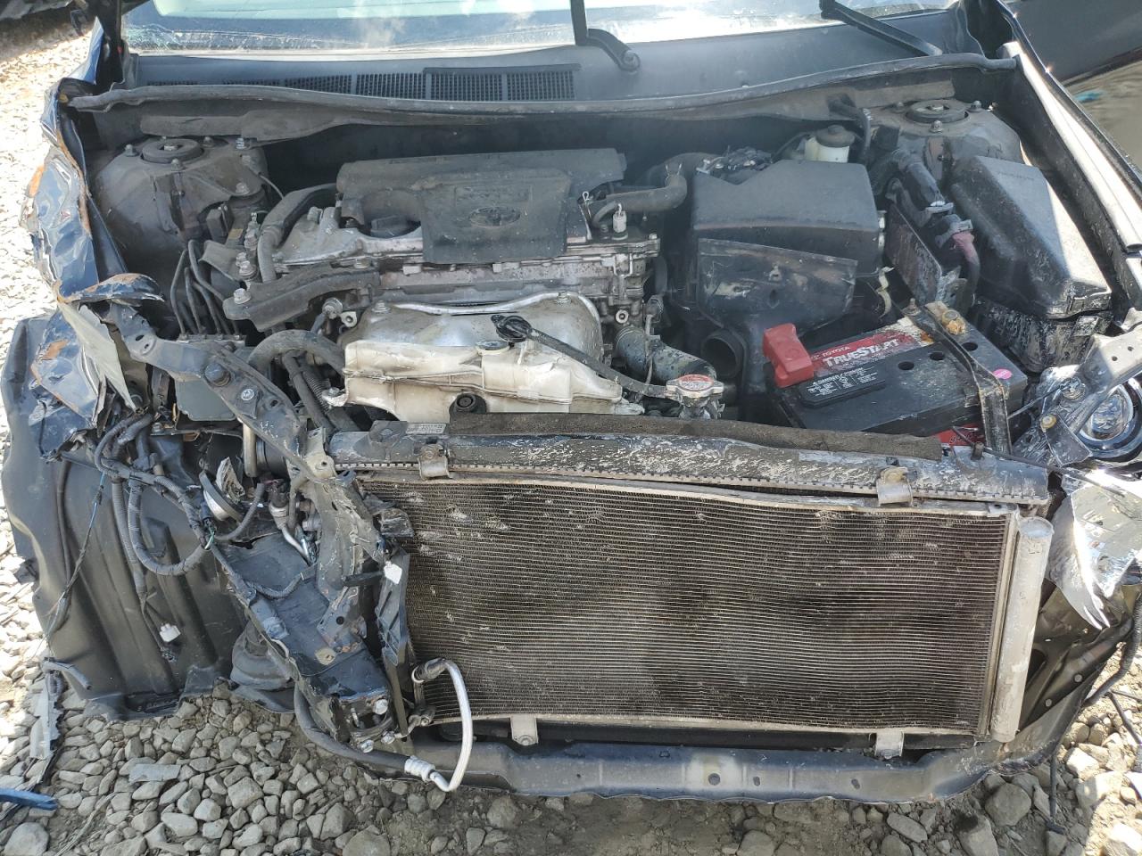 2016 Toyota Camry - Image 11