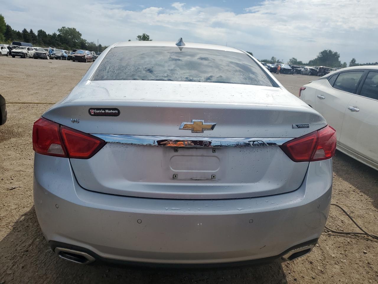 1G1125S30JU108348 2018 Chevrolet Impala Premier