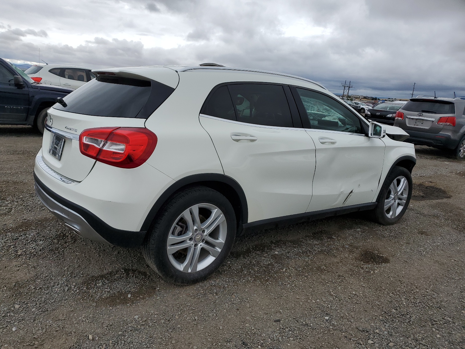 WDCTG4GB1GJ189652 2016 Mercedes-Benz Gla 250 4Matic