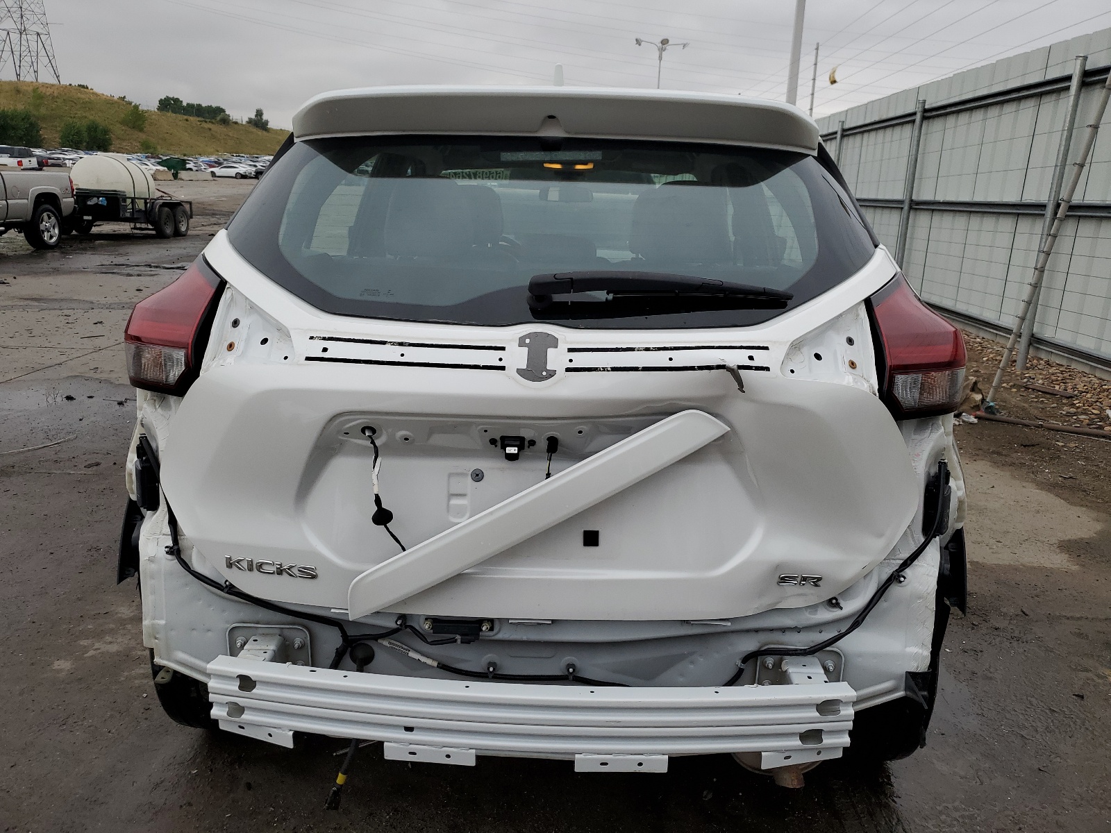 3N1CP5DV8ML525511 2021 Nissan Kicks Sr