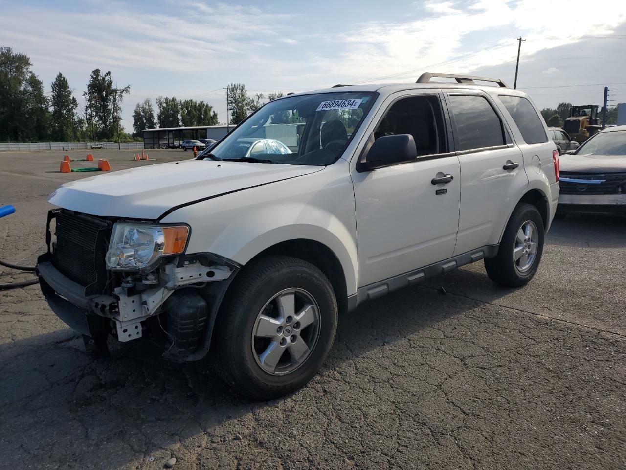 2010 Ford Escape Xlt VIN: 1FMCU0D75AKB28180 Lot: 66894634