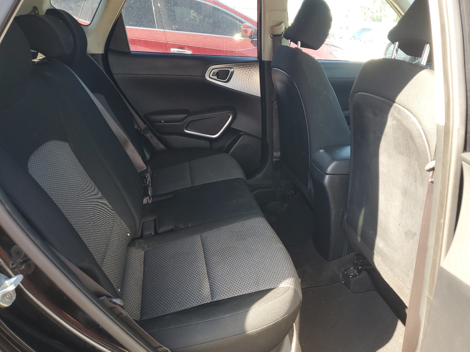 KNDJ23AU1L7087033 2020 Kia Soul Lx