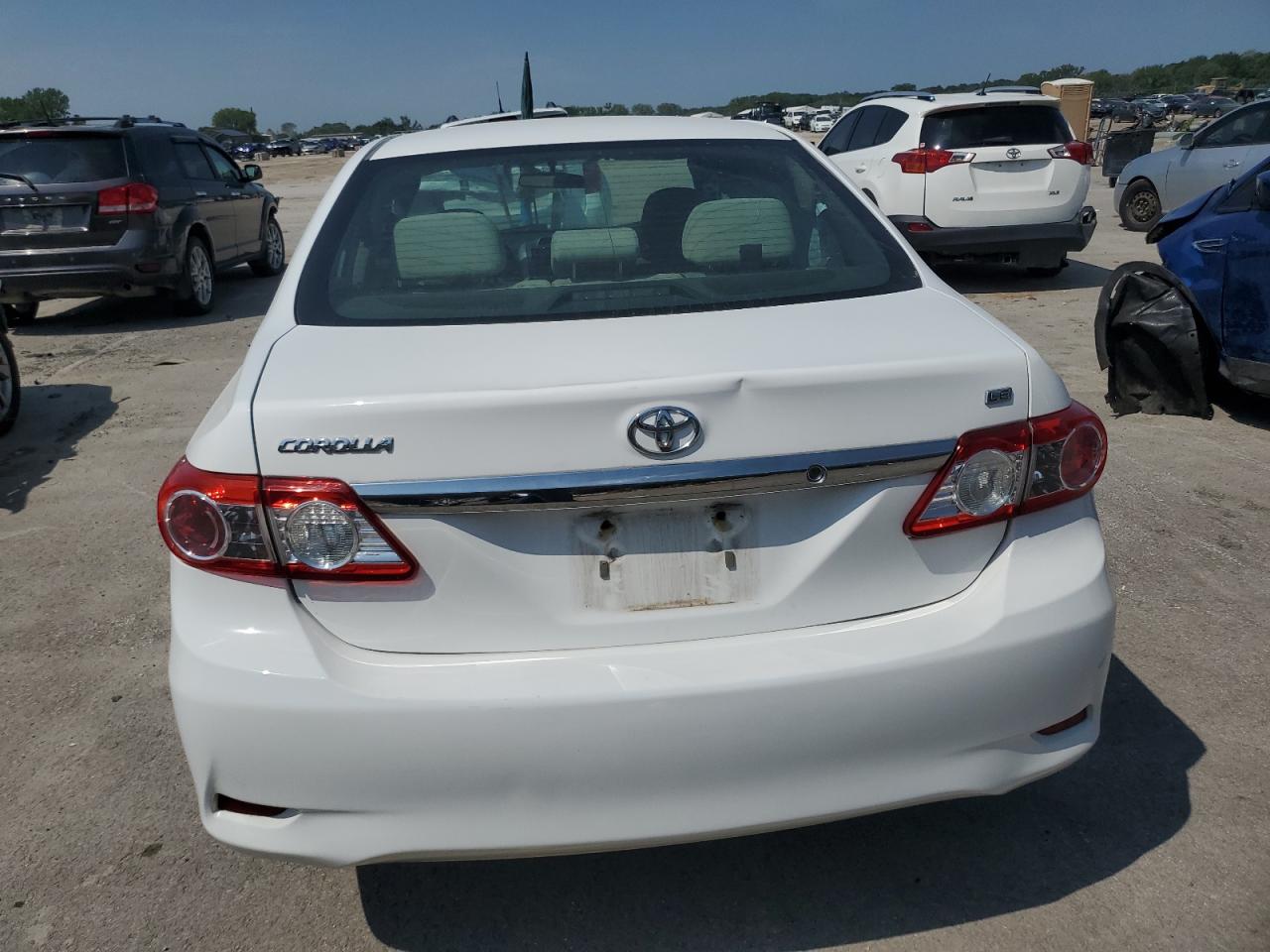 2013 Toyota Corolla Base VIN: 5YFBU4EE4DP220231 Lot: 69104344